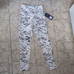Marika White & Black Leggings NWT